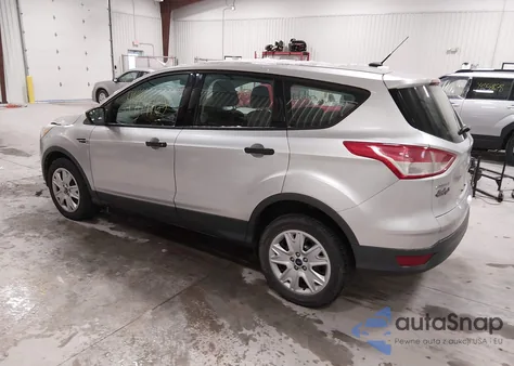 2013 Ford Escape S z USA, uszkodzony, nr VIN 1FMCU0F74DUA08893